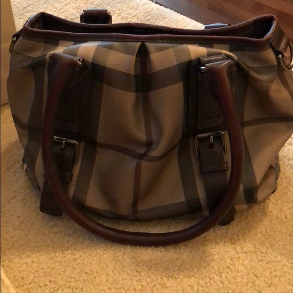 Burberry Northfield Bag Great Condition. - Picture 7 of 8